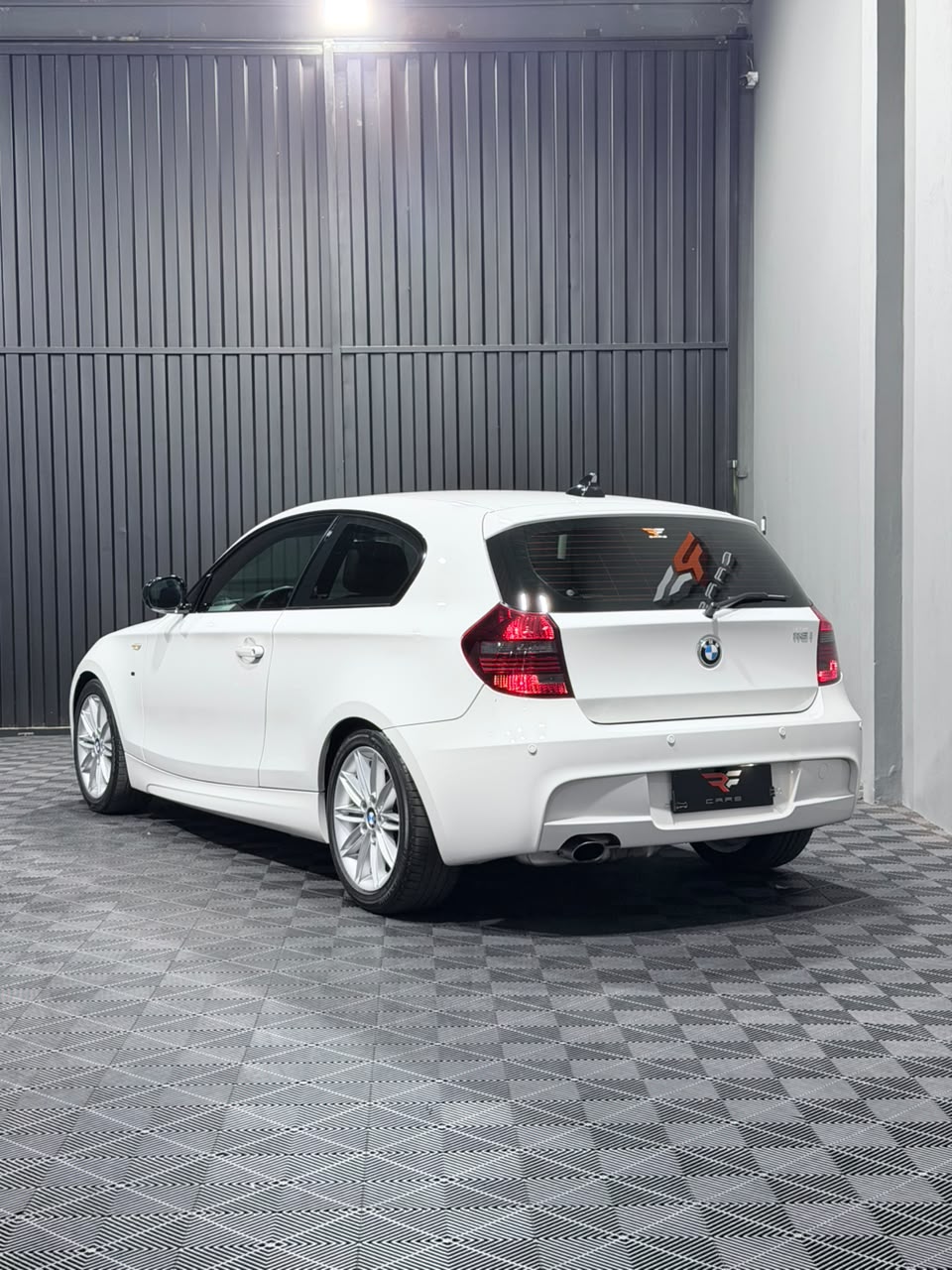 BMW 118iA 2.0 136cv — foto 10