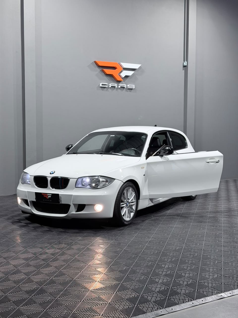 BMW 118iA 2.0 136cv — foto 23