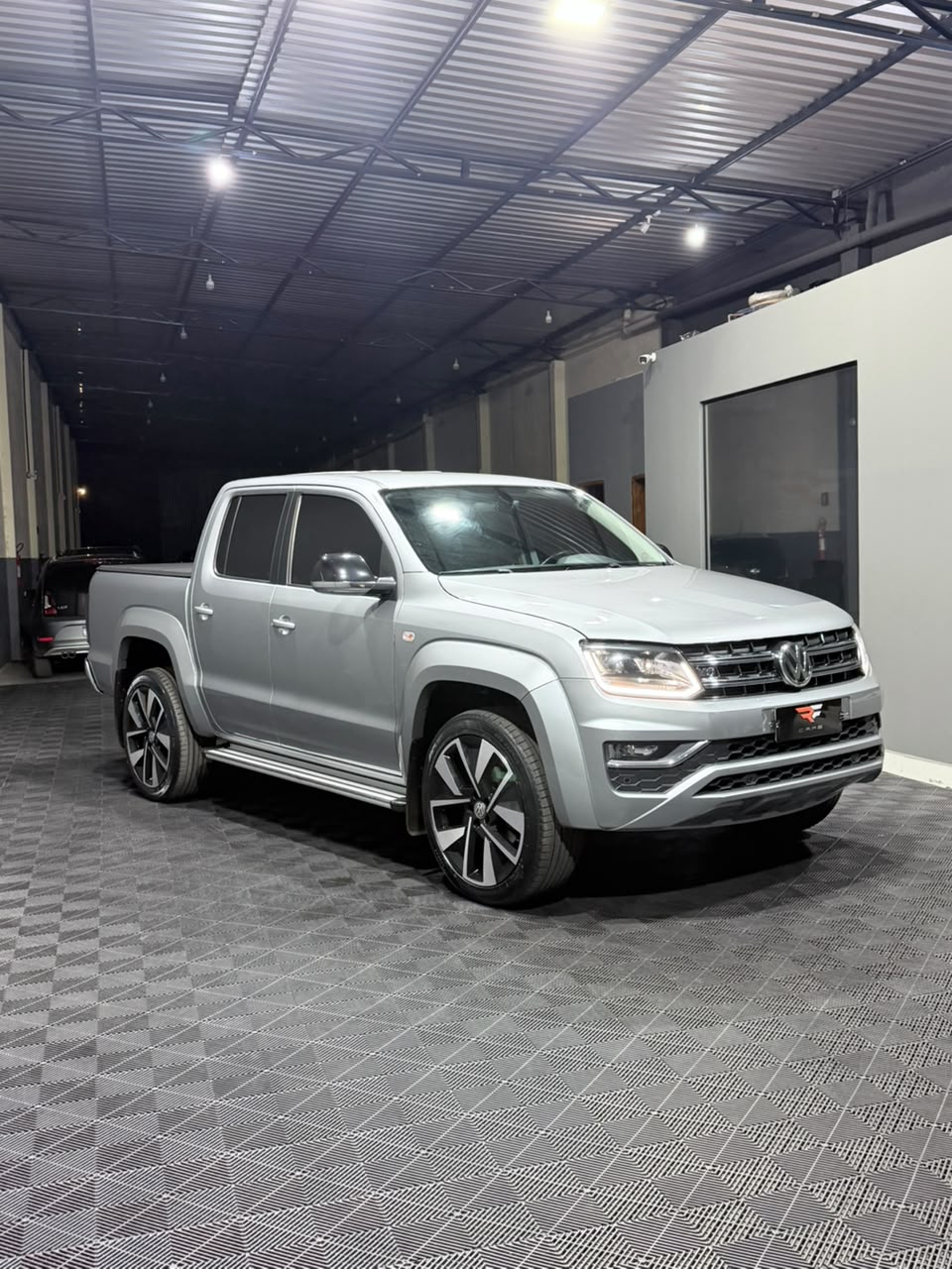 VW AMAROK 3.0 V6 HIGHLINE — foto 7