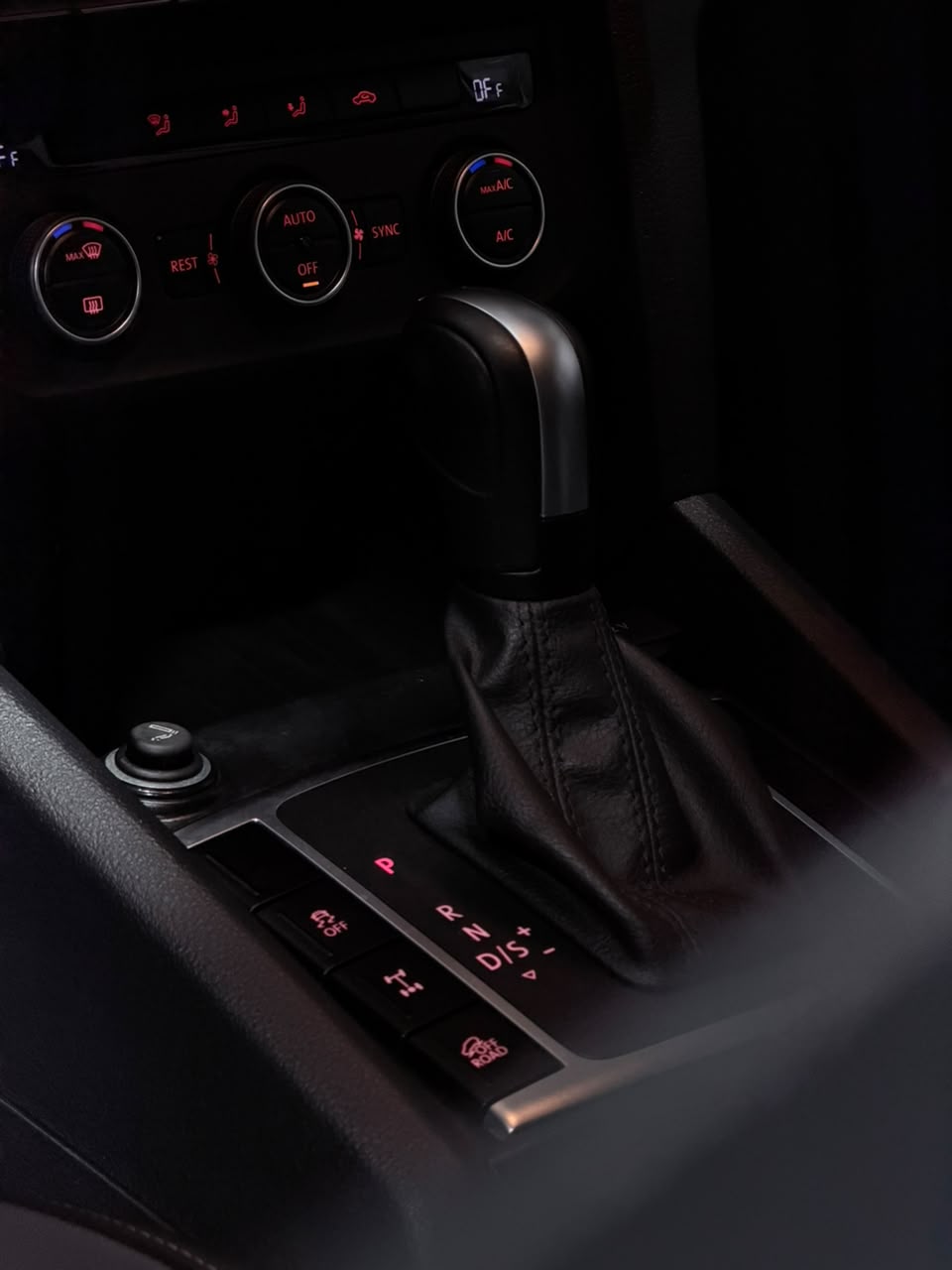 VW AMAROK 3.0 V6 HIGHLINE — foto 18