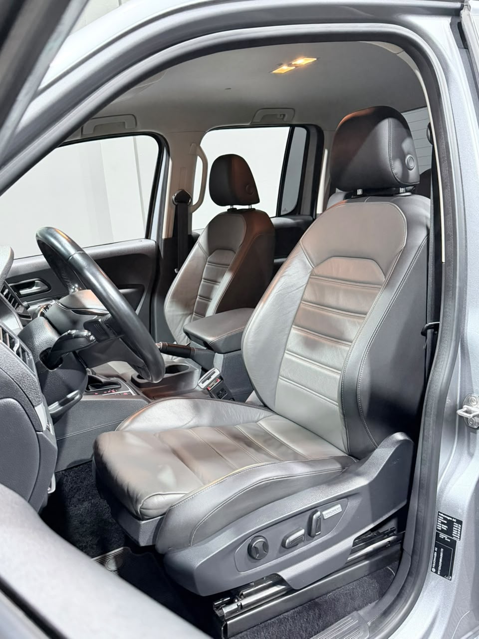 VW AMAROK 3.0 V6 HIGHLINE — foto 19