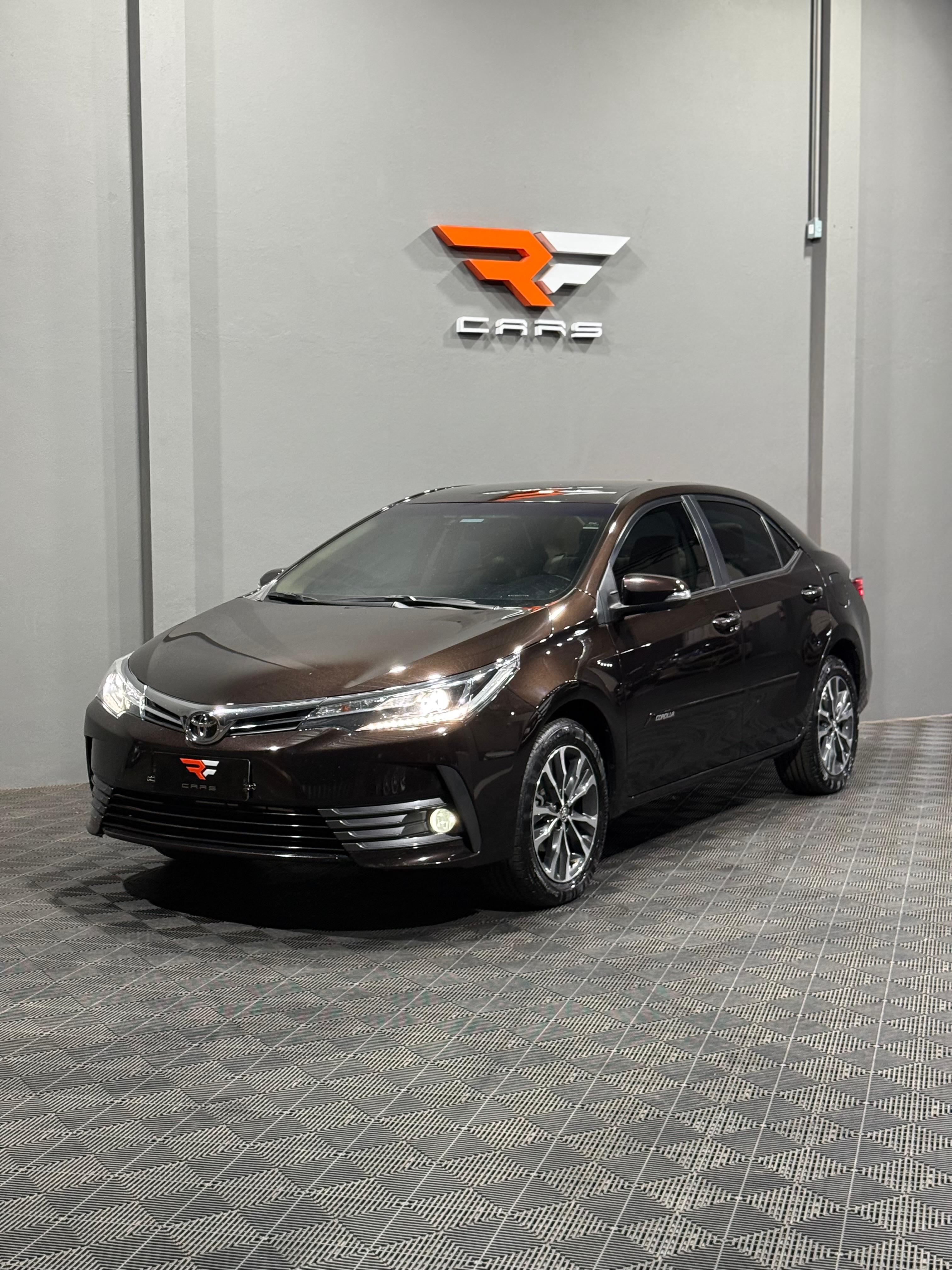 TOYOTA COROLLA ALTIS 2.0 FLEX — foto 3