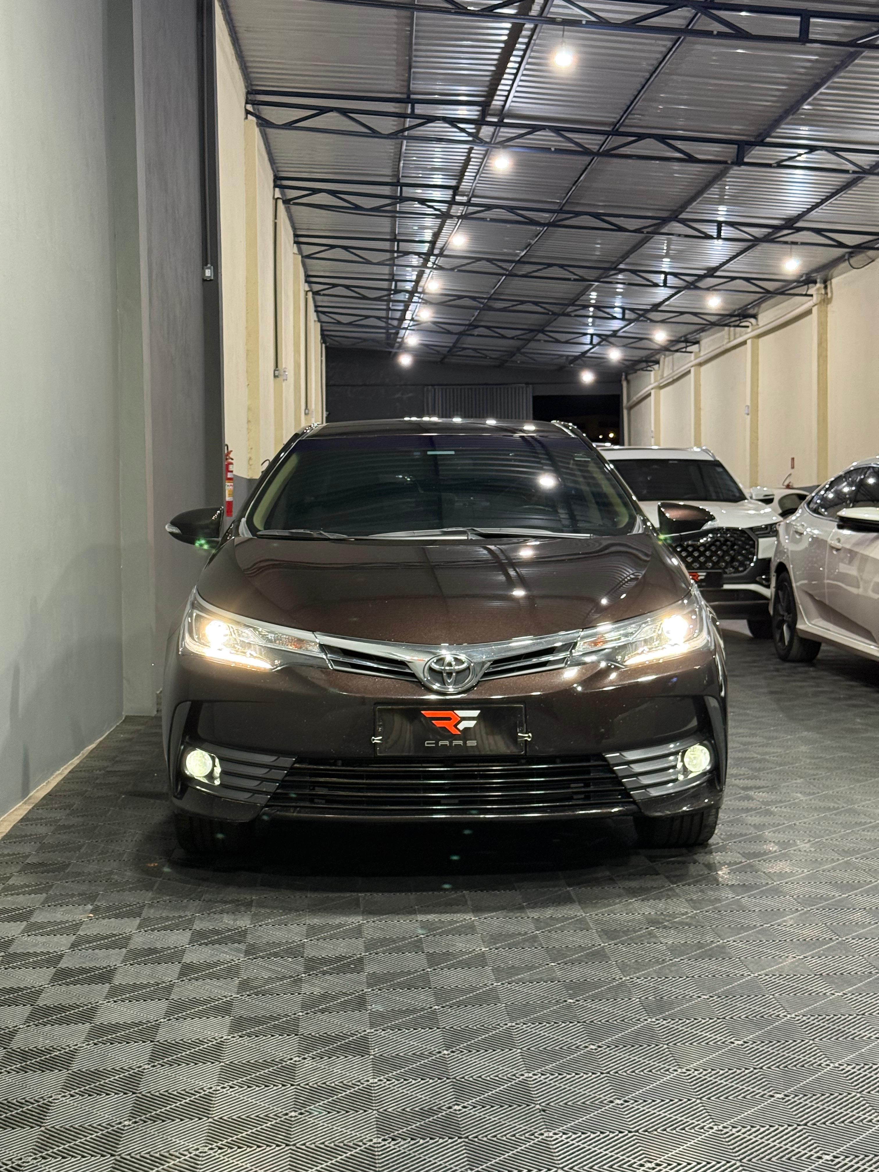 TOYOTA COROLLA ALTIS 2.0 FLEX — foto 6