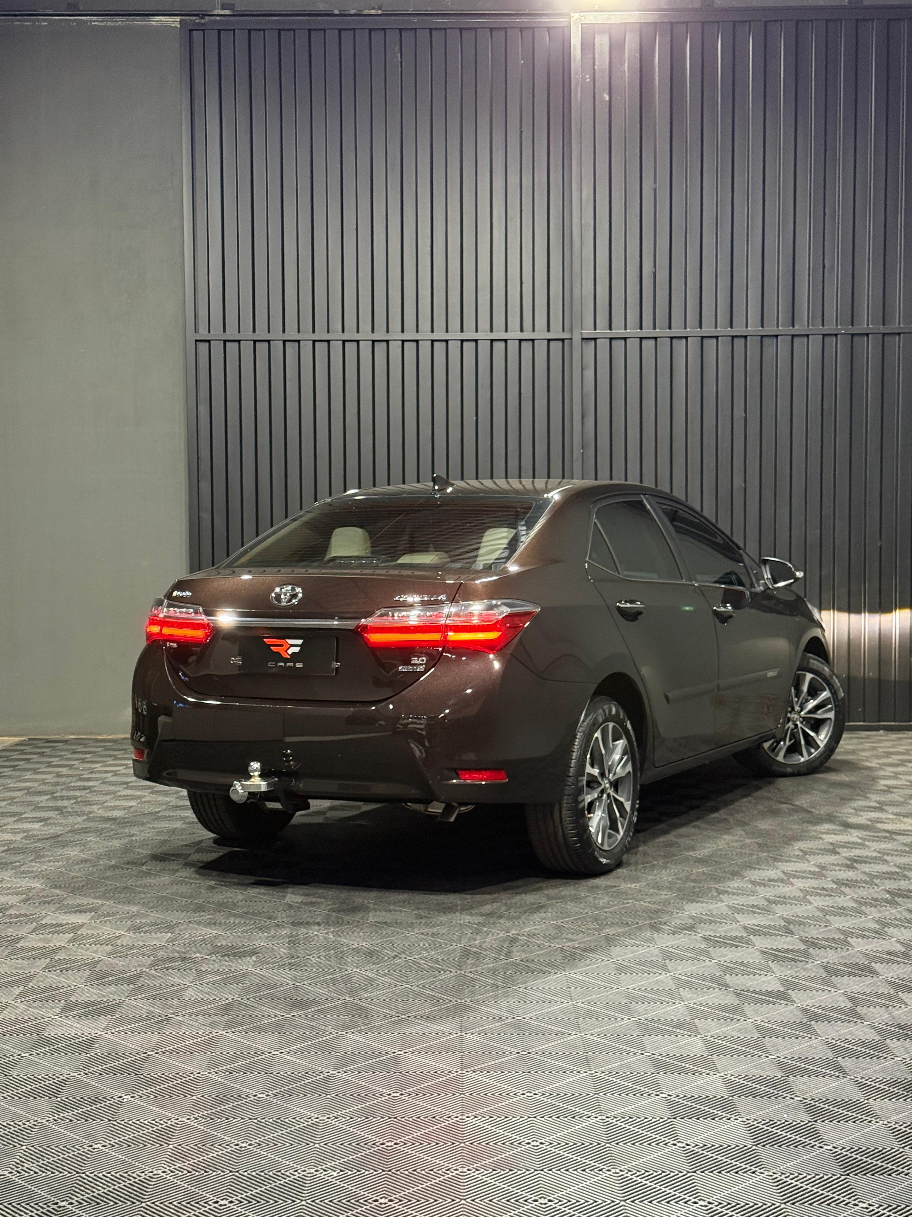 TOYOTA COROLLA ALTIS 2.0 FLEX — foto 13
