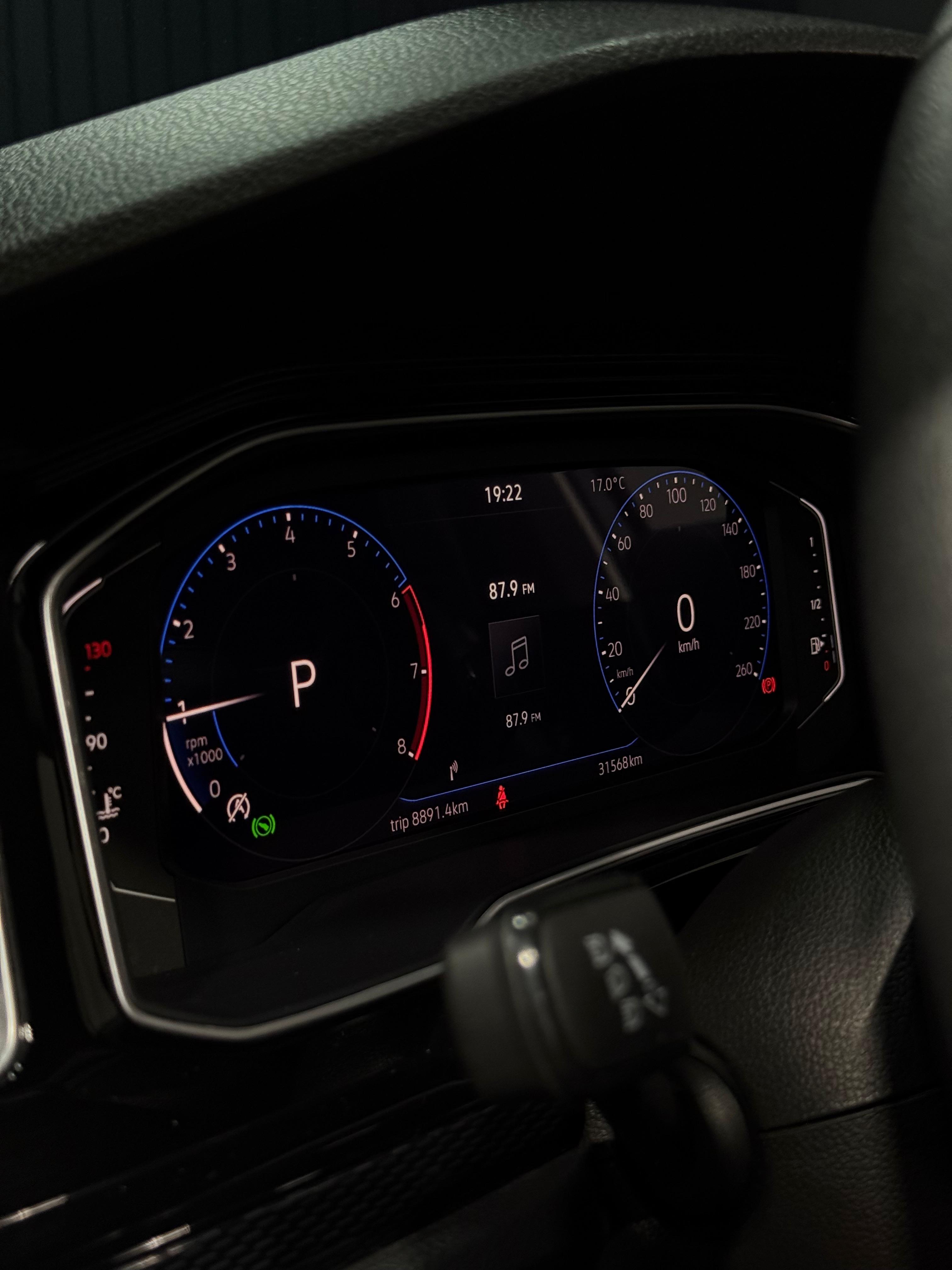POLO HIGHLINE 1.0 200 TSI — foto 17