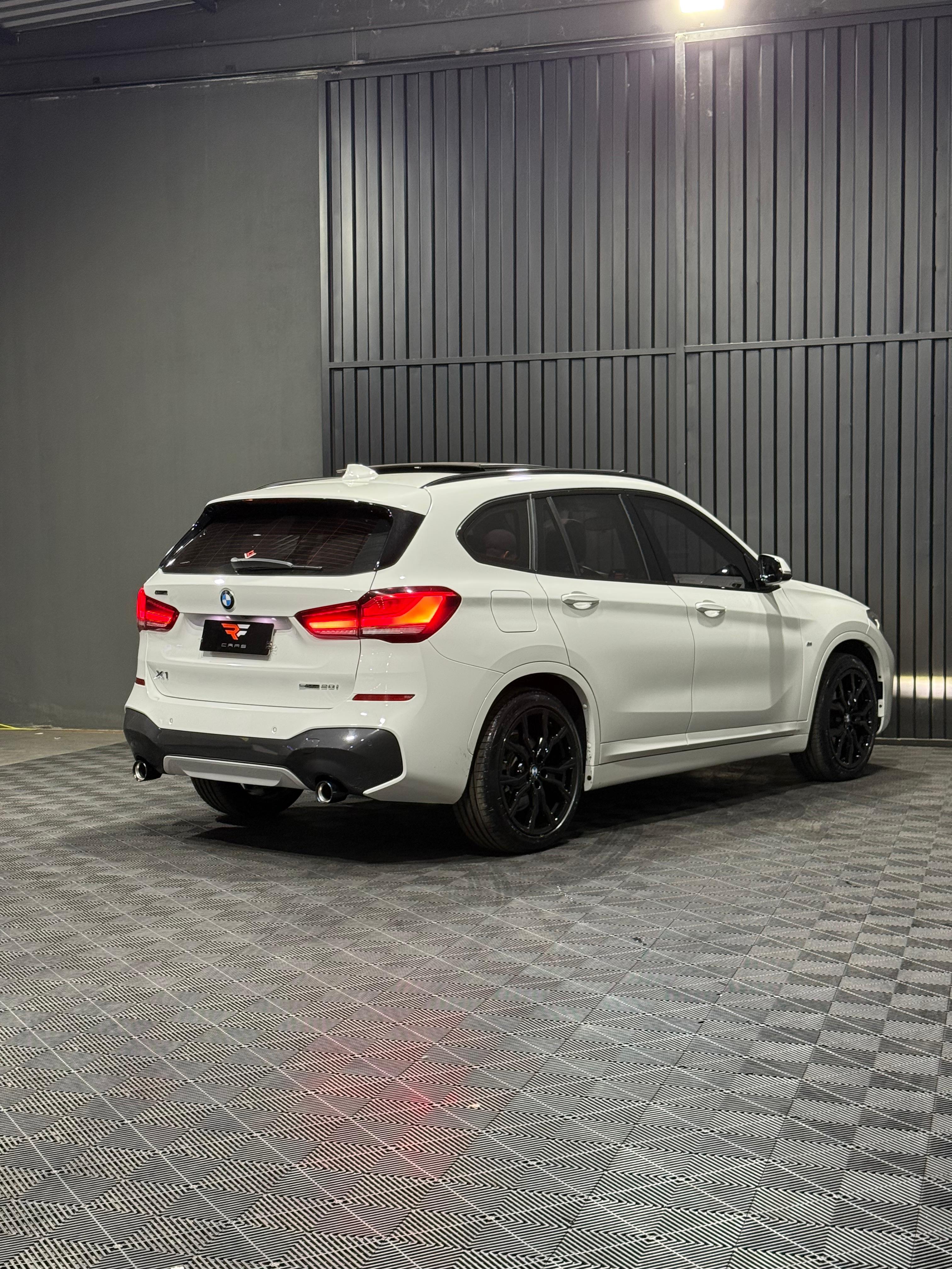 BMW X1 sDRIVE M SPORT PLUS — foto 13