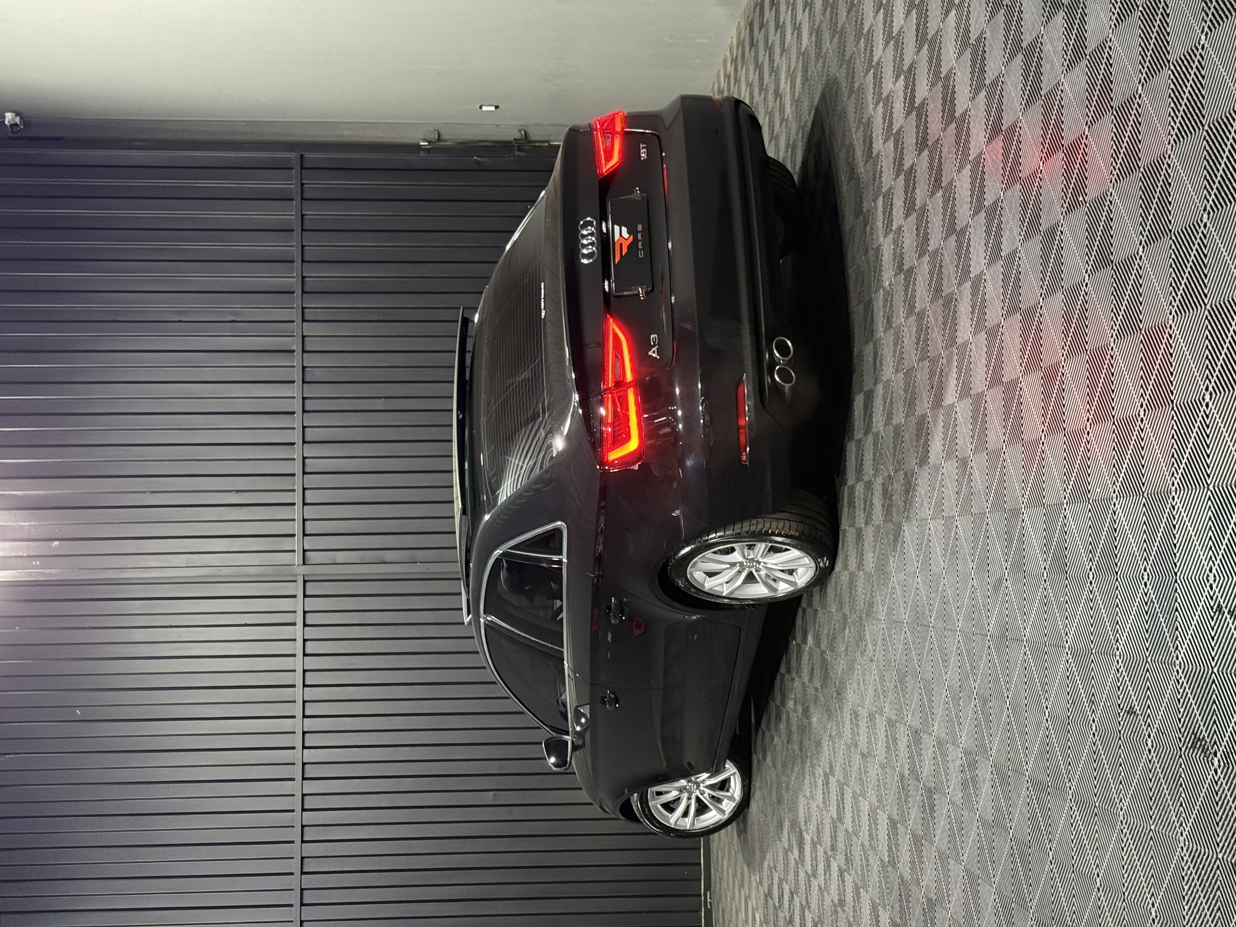 AUDI A3 SEDAN AMBITION 1.8 TFSI — foto 4