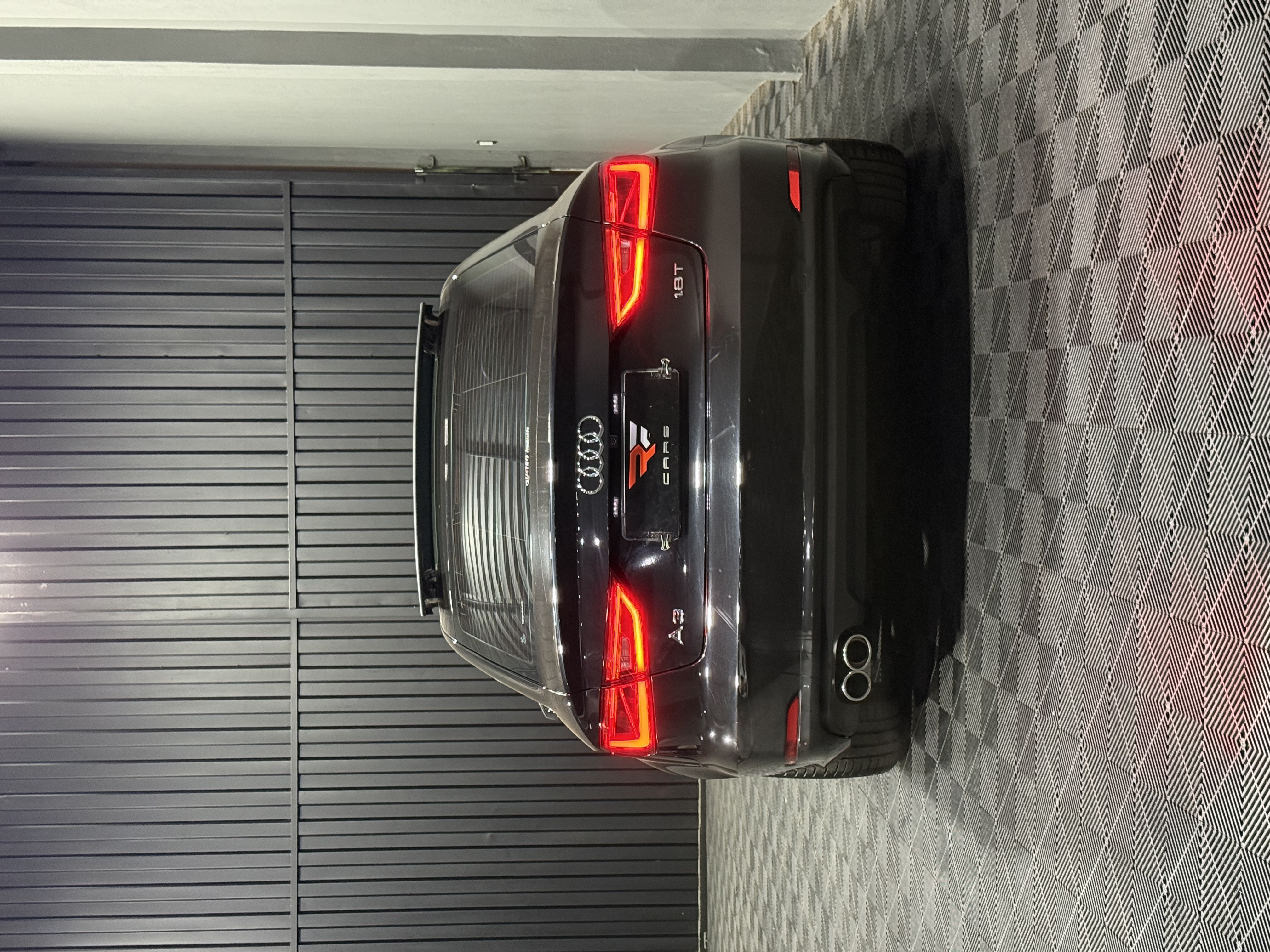 AUDI A3 SEDAN AMBITION 1.8 TFSI — foto 5