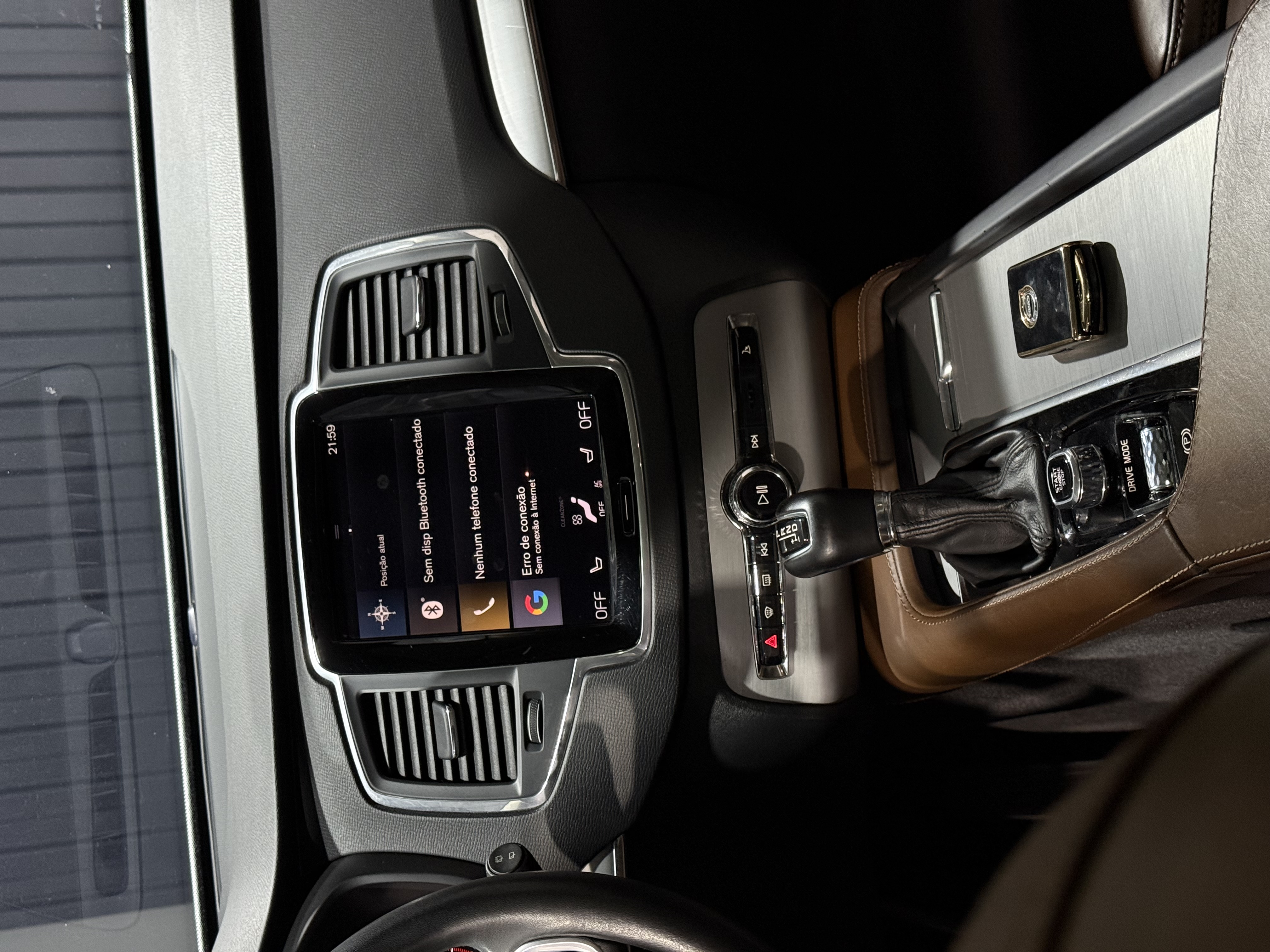 VOLVO XC90 T6 MOMENTUM — foto 12