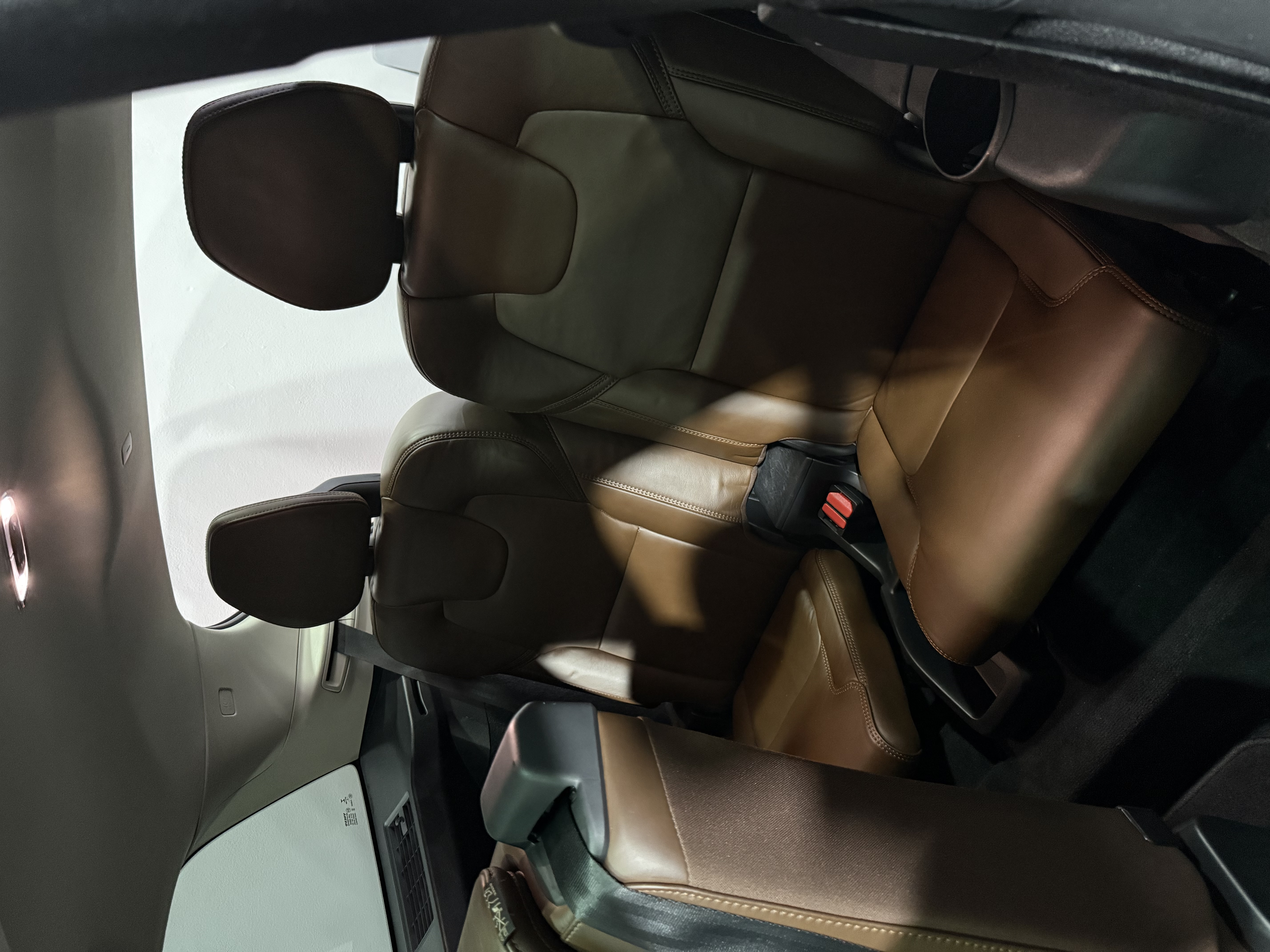 VOLVO XC90 T6 MOMENTUM — foto 15