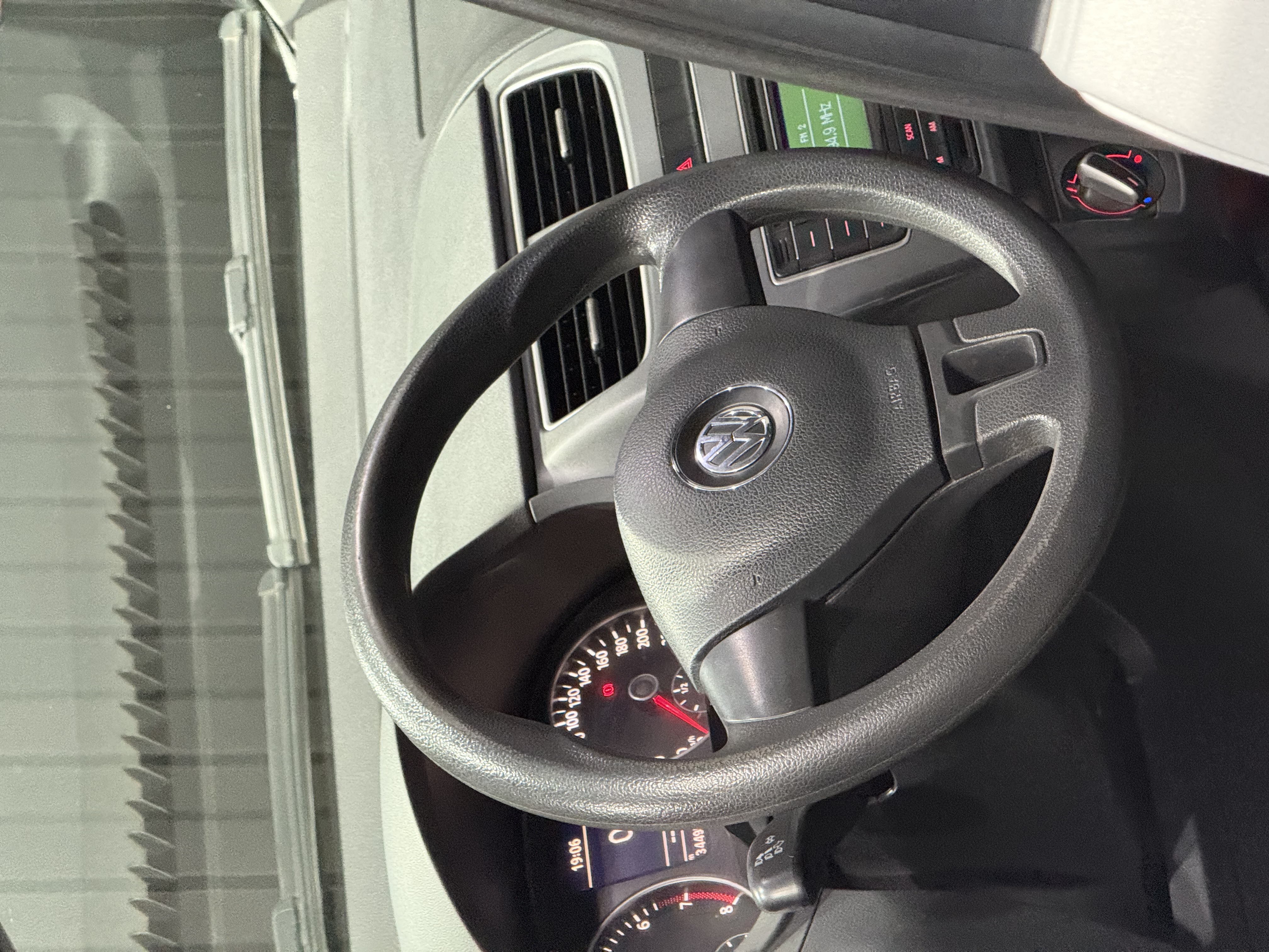 VW SPACEFOX HIGHLINE — foto 11