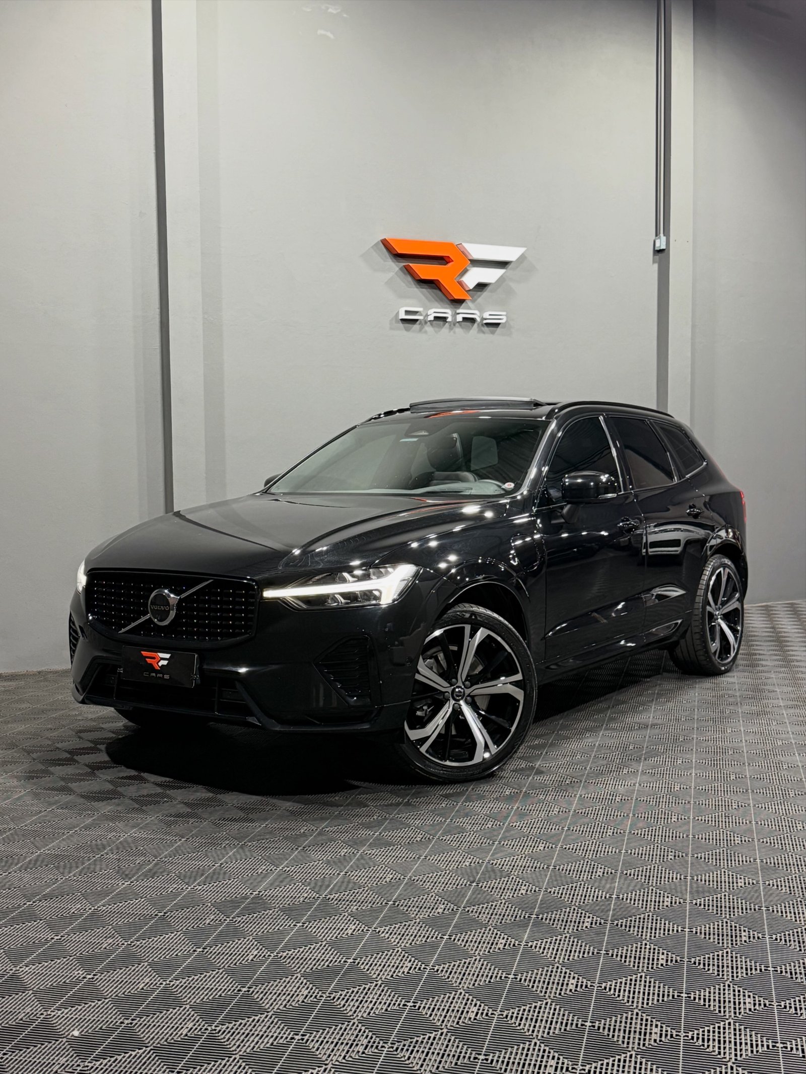 Volvo VOLVO XC60 T-8 R-DESIGN 2.0 2021/2022
