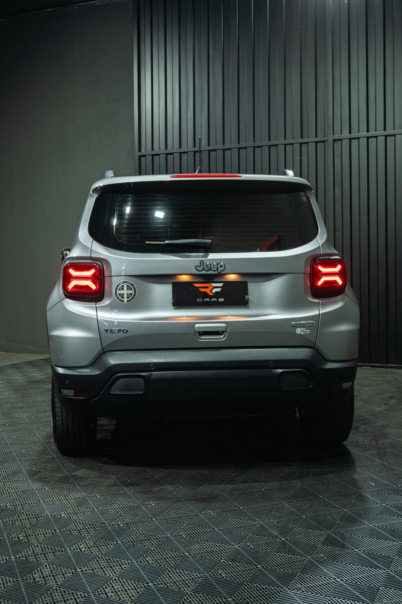 JEEP RENEGADE LONGITUDE T270 1.3 TURBO FLEX — foto 5
