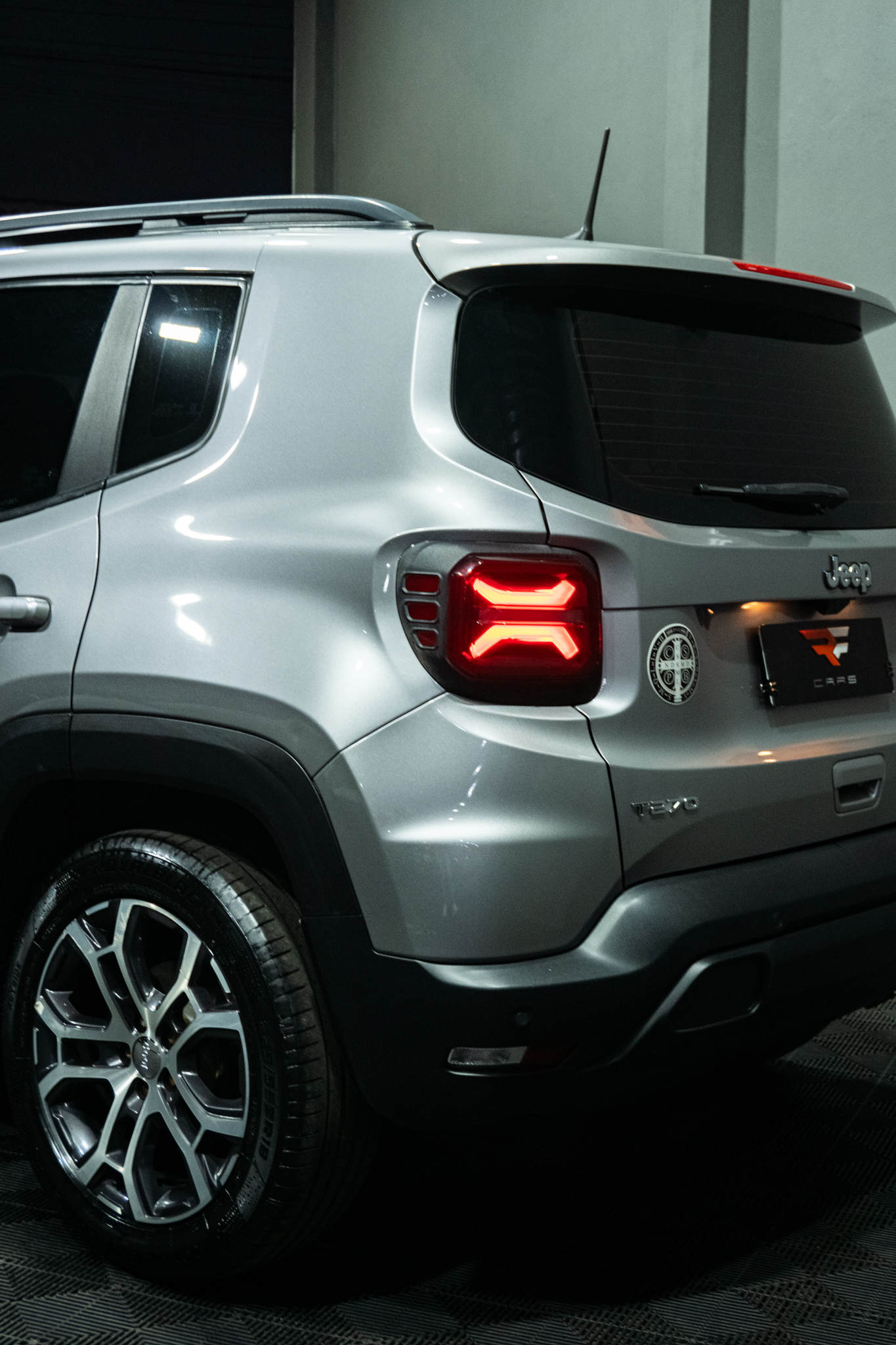 JEEP RENEGADE LONGITUDE T270 1.3 TURBO FLEX — foto 12