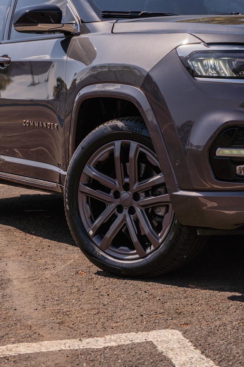 JEEP COMMANDER OVERLAND 2.0 HURRICANE 4X4 — foto 3