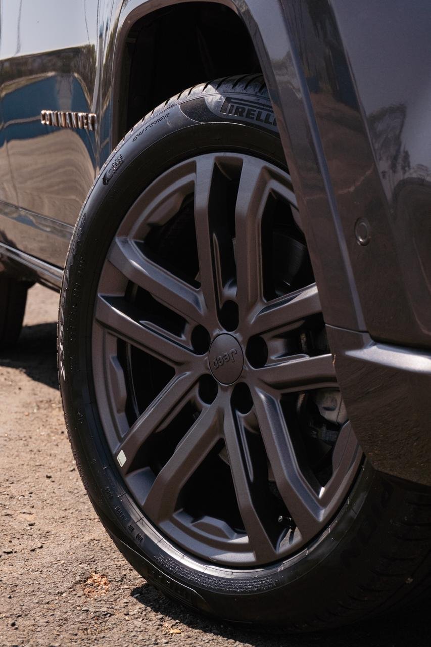 JEEP COMMANDER OVERLAND 2.0 HURRICANE 4X4 — foto 23