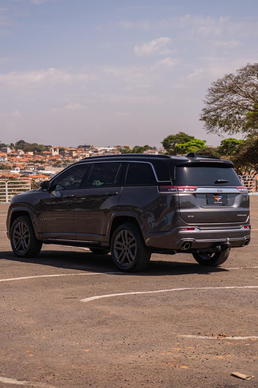 JEEP COMMANDER OVERLAND 2.0 HURRICANE 4X4 — foto 37
