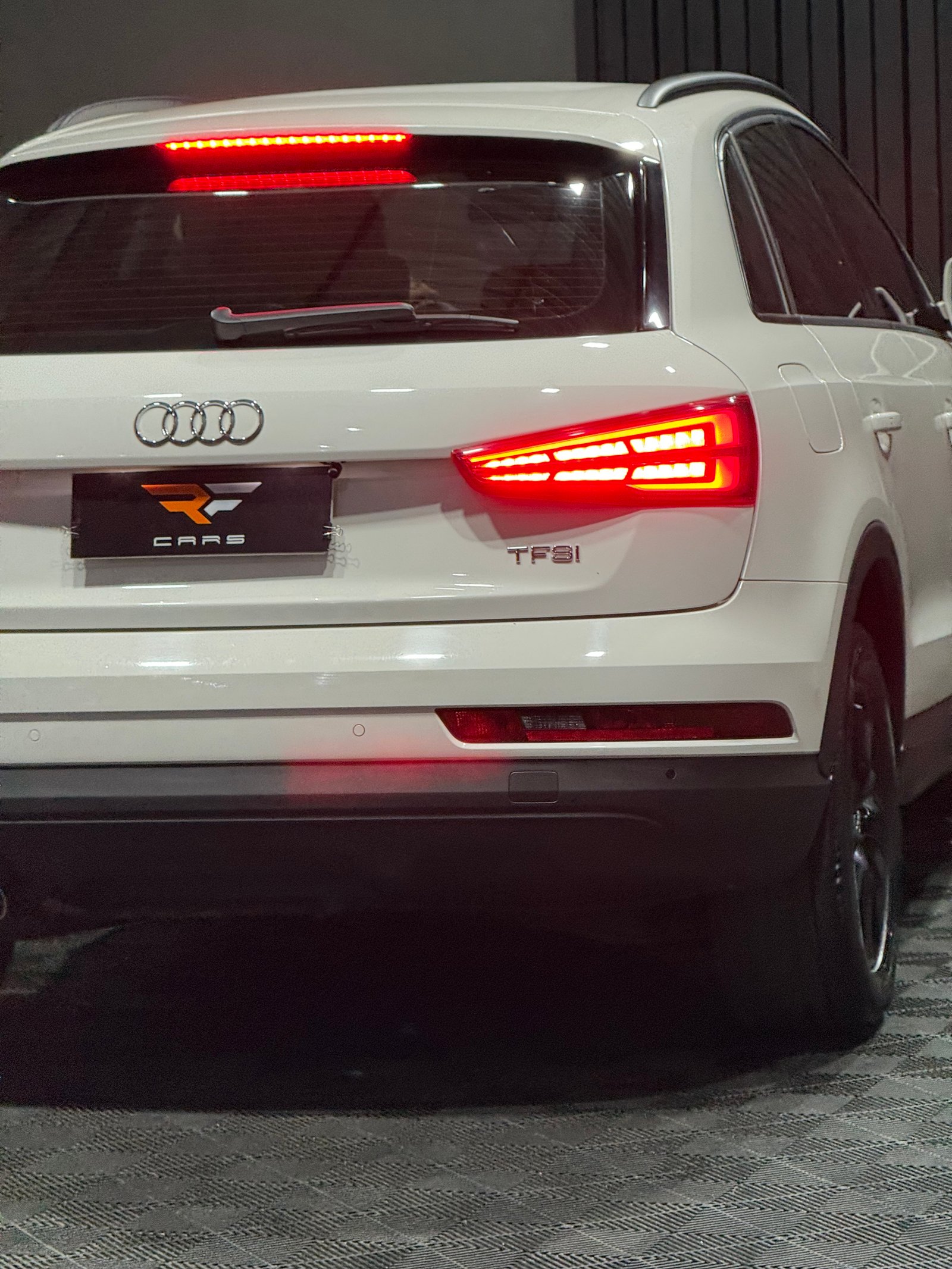 AUDI Q3 1.4 TFSI — foto 7