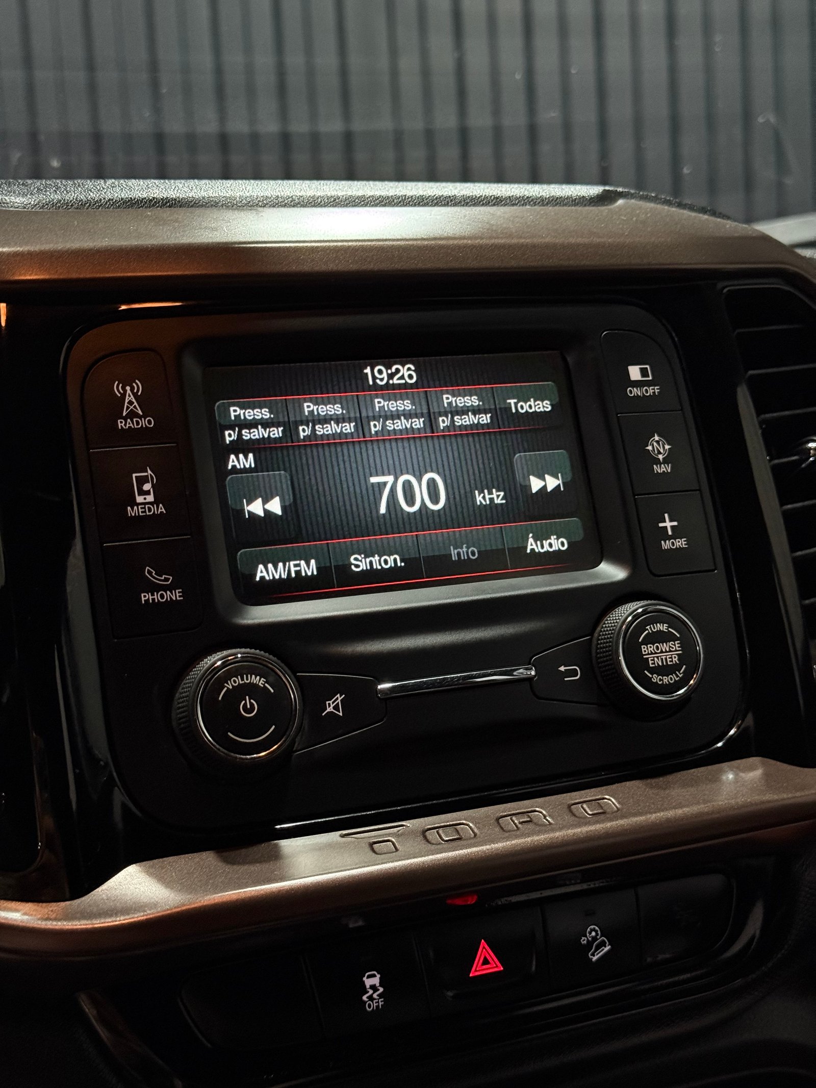 FIAT TORO RANCH 2.0 TURBO DIESEL 4X4 — foto 12