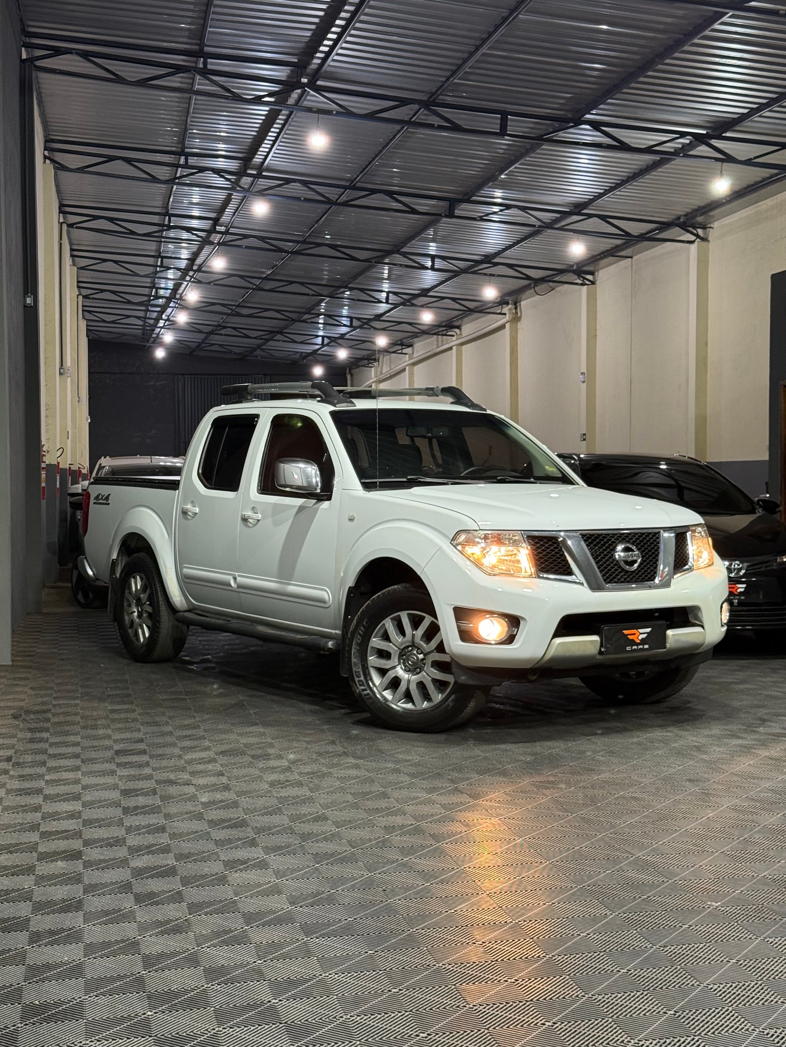 NISSAN FRONTIER SL CD 2.5 TURBO DIESEL 4X4 — foto 18