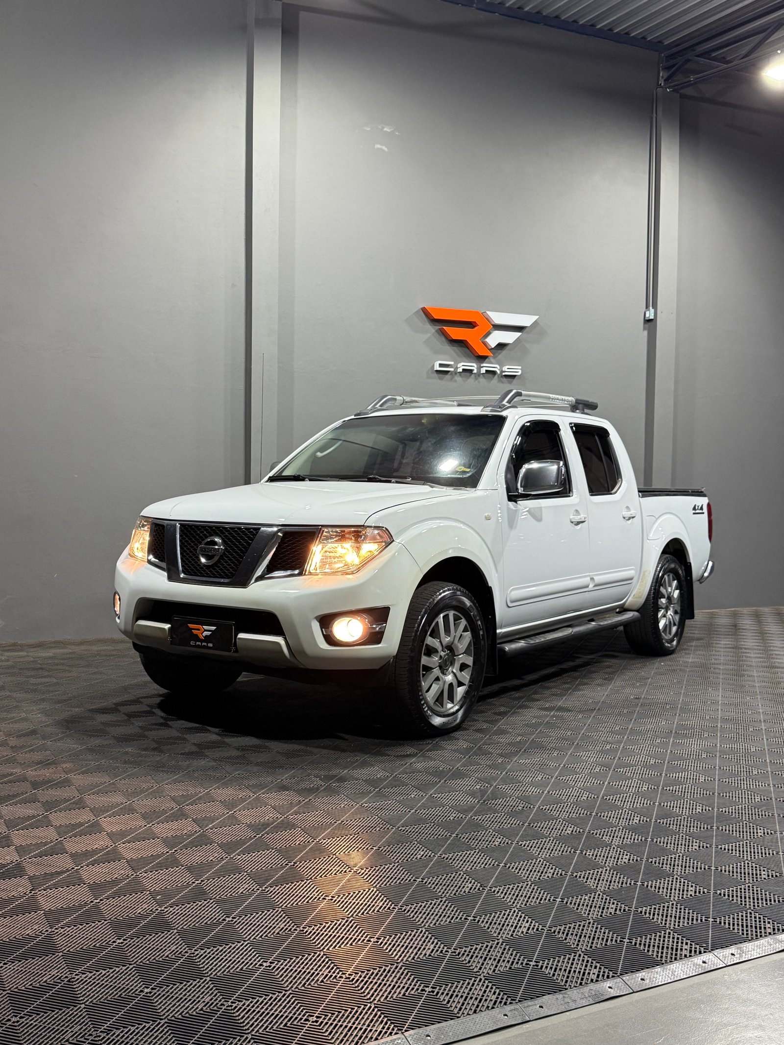 NISSAN FRONTIER SL CD 2.5 TURBO DIESEL 4X4 — foto 20
