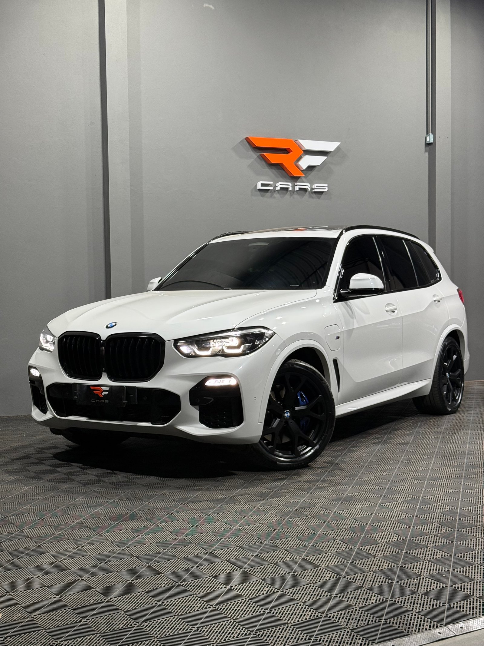 BMW X5 xDRIVE45e M SPORT 3.0 HÍBRIDA 2020