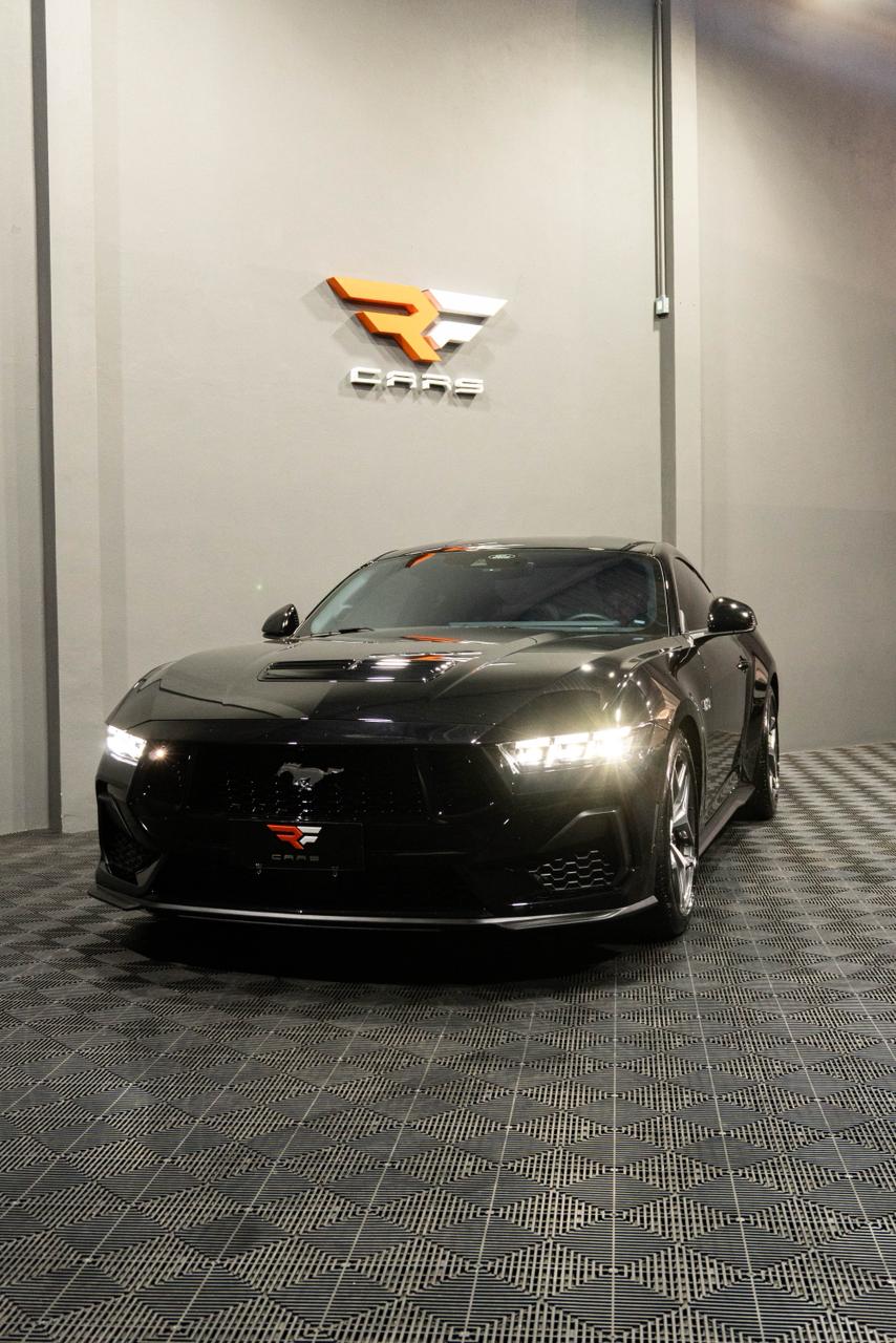 FORD MUSTANG GT PREMIUM 5.0 V8 — foto 3
