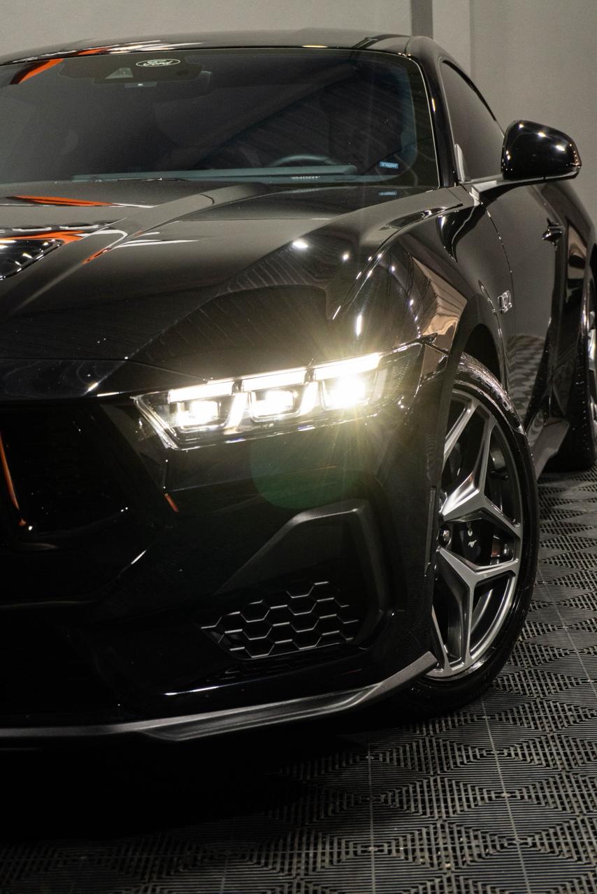 FORD MUSTANG GT PREMIUM 5.0 V8 — foto 5