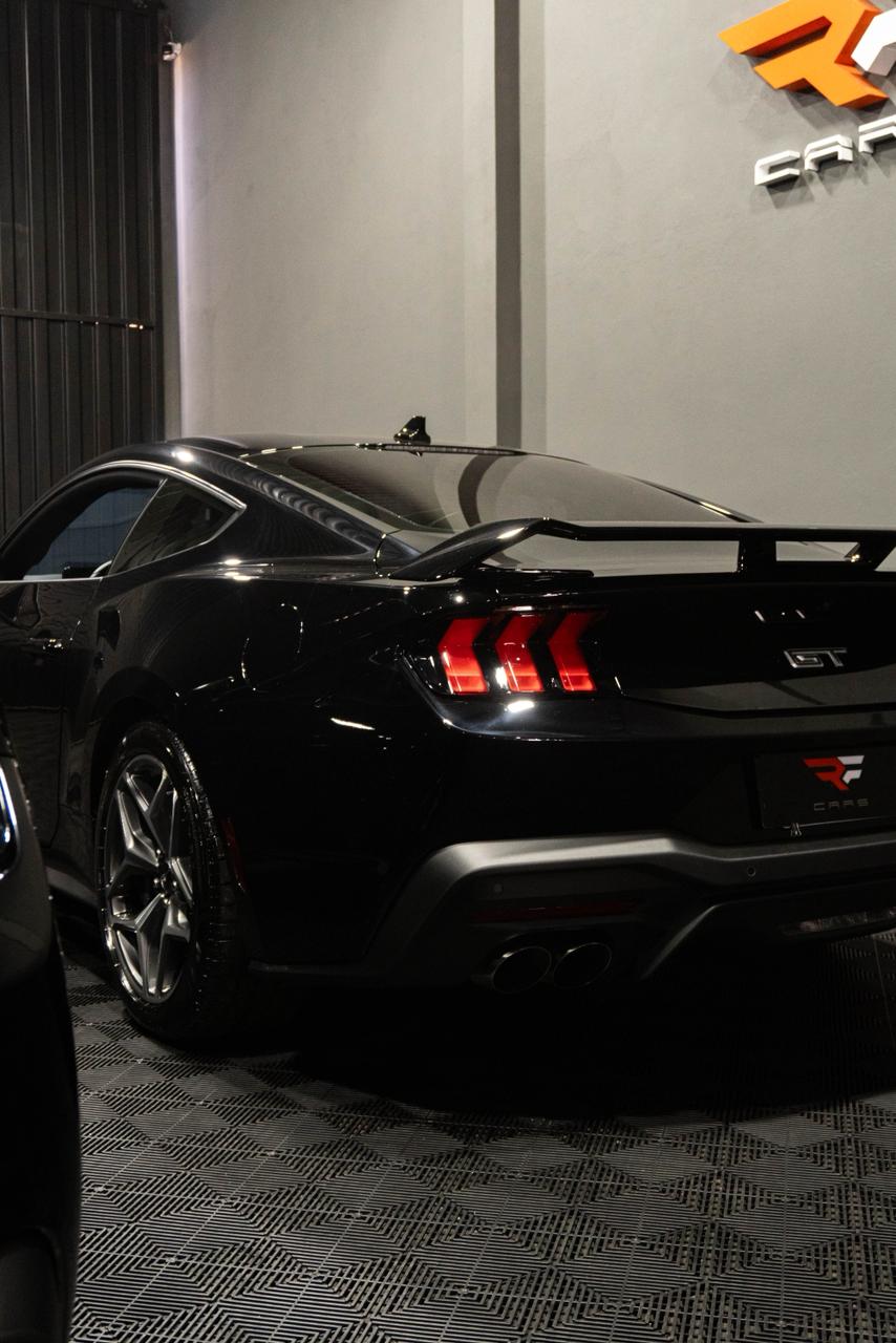 FORD MUSTANG GT PREMIUM 5.0 V8 — foto 8
