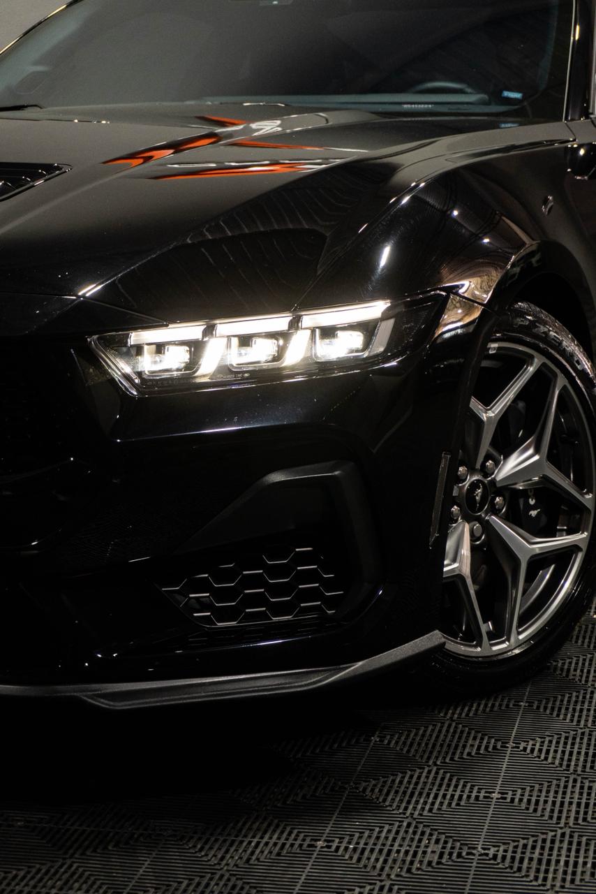 FORD MUSTANG GT PREMIUM 5.0 V8 — foto 19