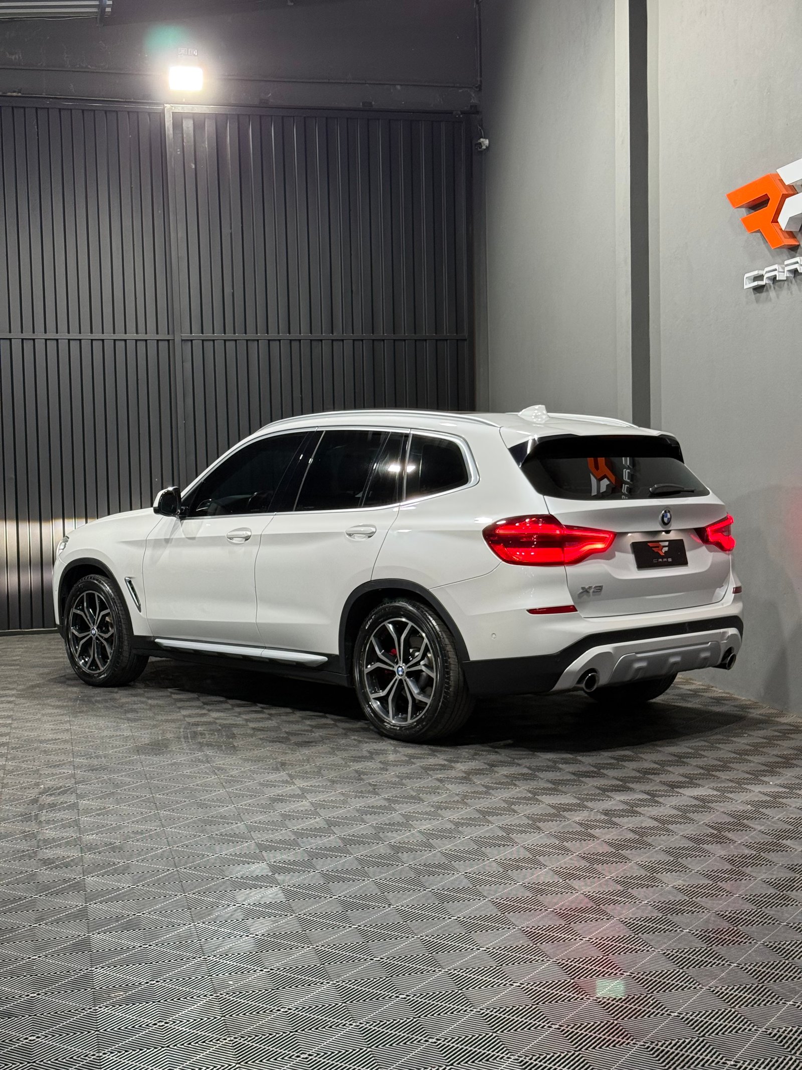 X3 X-LINE 20i 2.0 TWINPOWER TURBO — foto 4