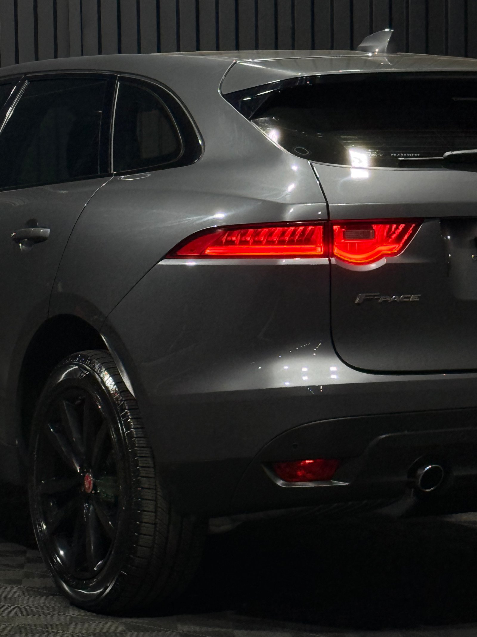 F-PACE PRESTIGE 2.0 TURBO — foto 5
