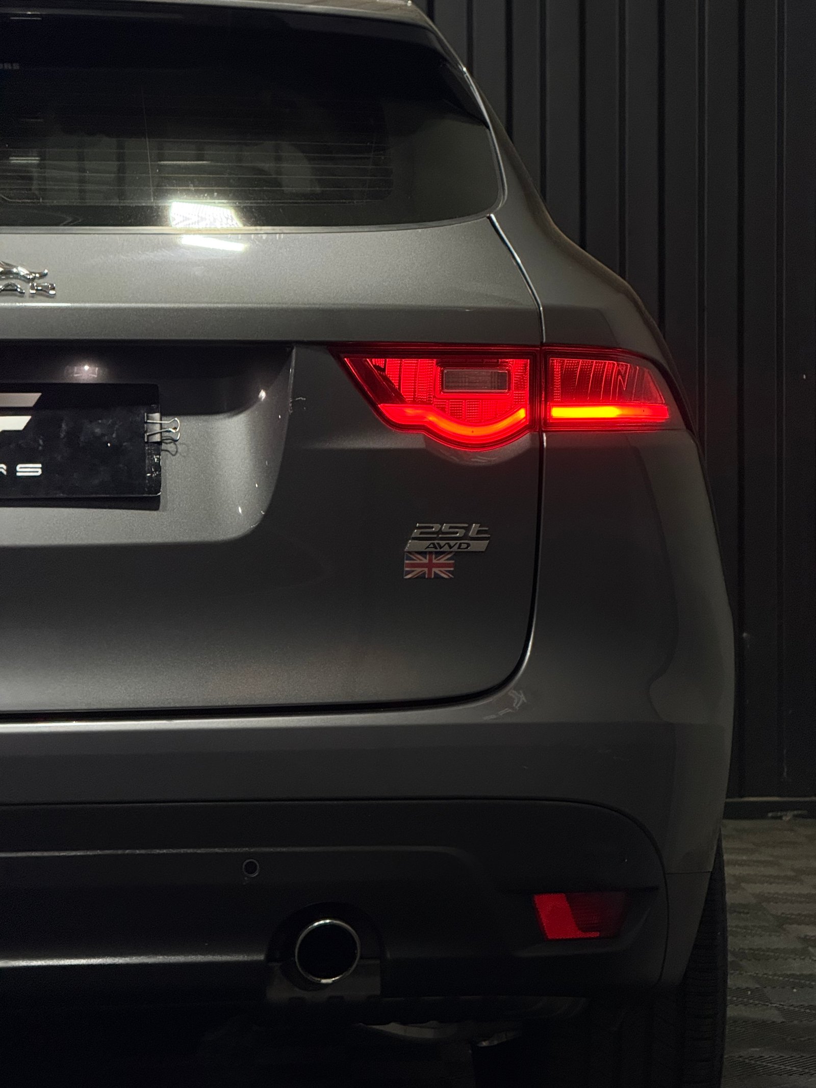 F-PACE PRESTIGE 2.0 TURBO — foto 9