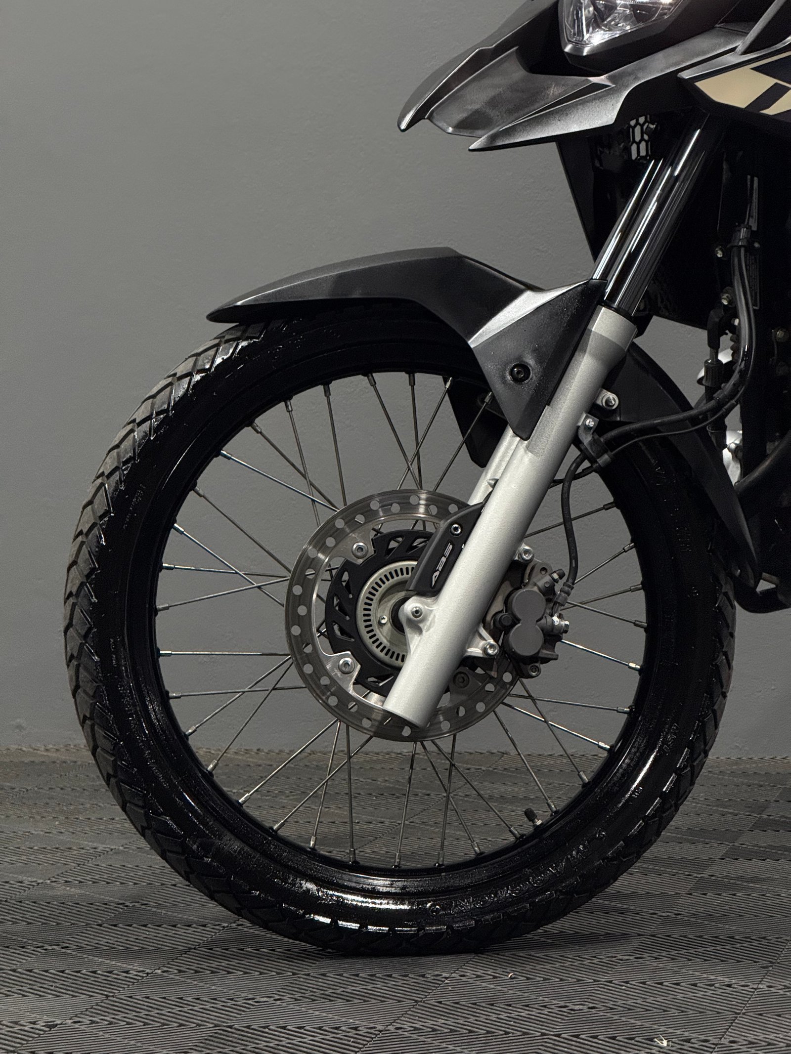 HONDA XRE 300 ADVENTURE ABS — foto 3